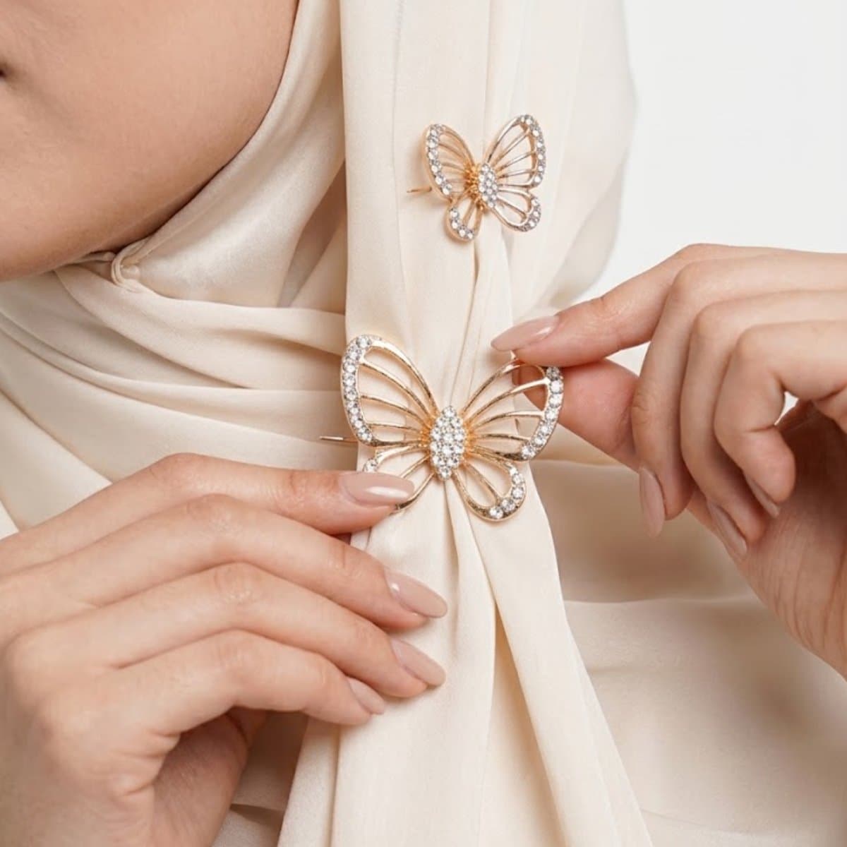 Rhinestone Butterfly Hijab Pins Set of 2 – Crystal White