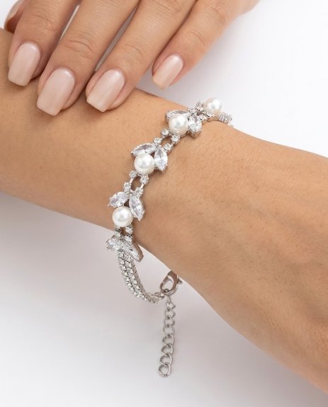 Luxury Pearl & Crystal Bracelet Silver