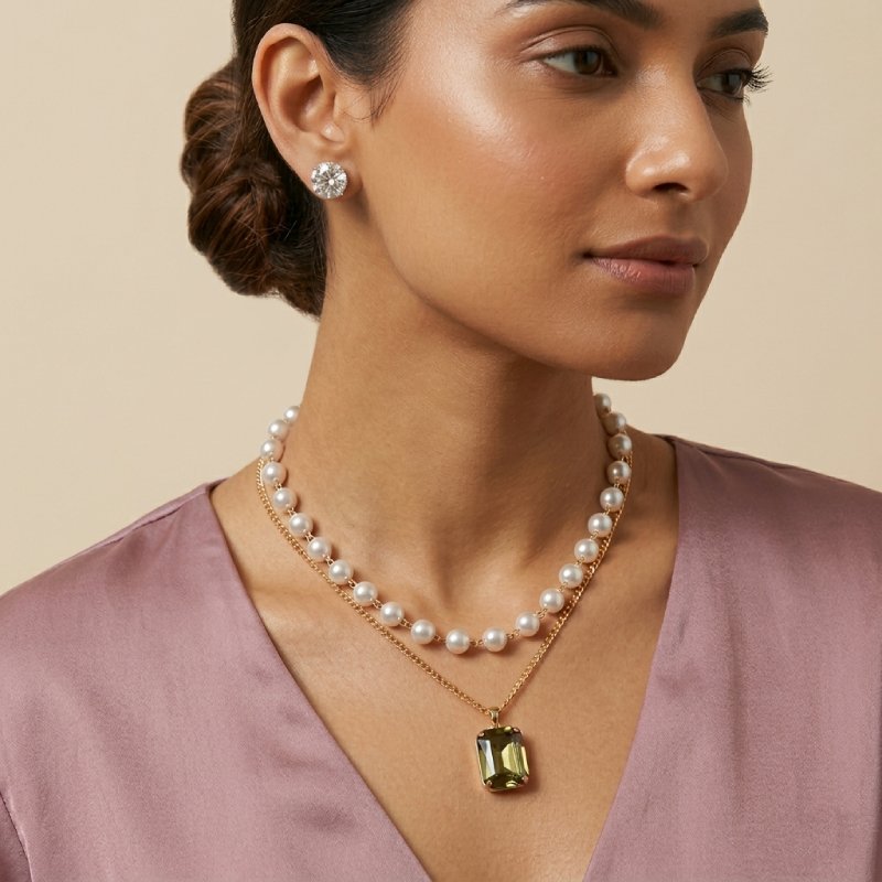 Double Neckless Set With White Pearl