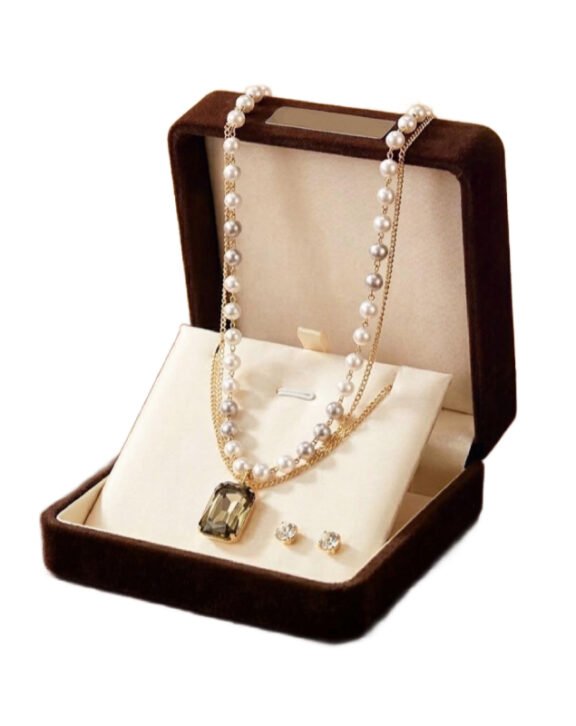 Double Neckless Set With White Pearl