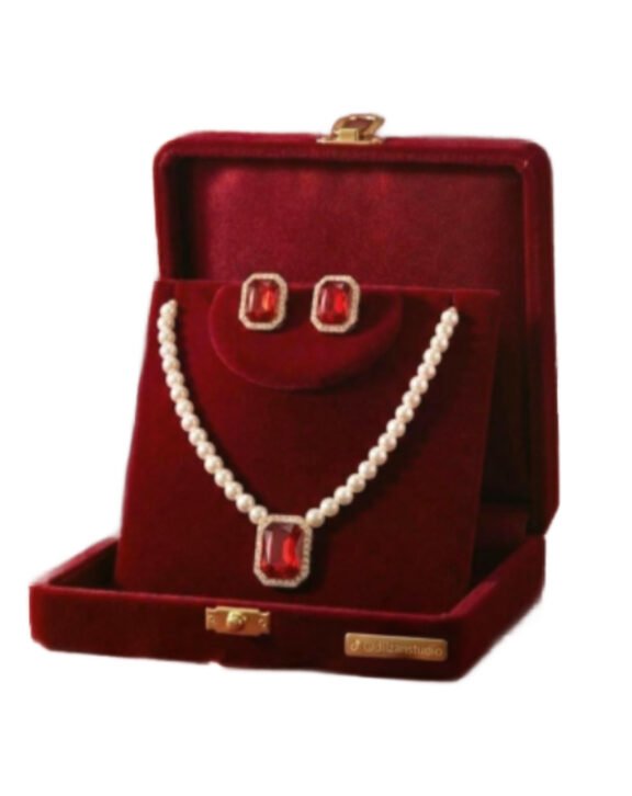 Pearl White Neckless Set